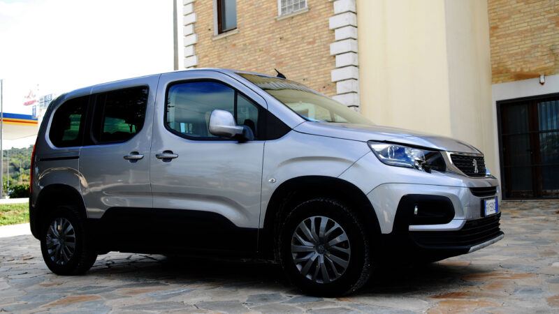 Peugeot Rifter Diesel Autocarro
